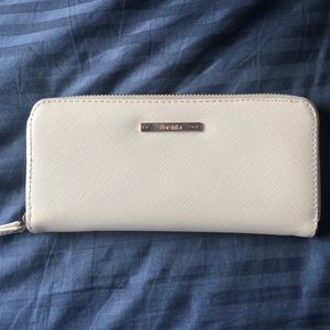 Bershka Nude Wallet